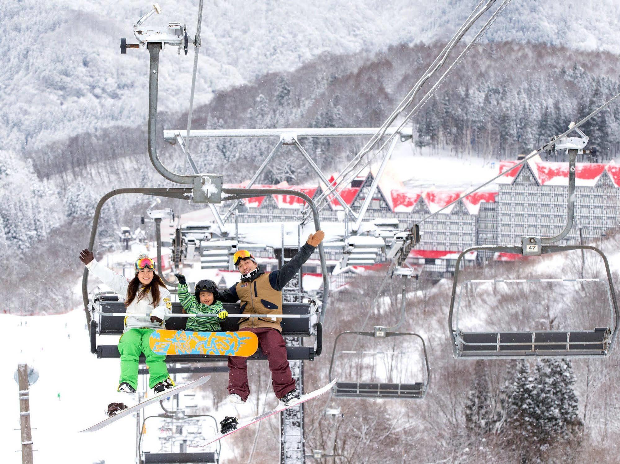 Hotel Green Plaza Hakuba Otari Exterior foto